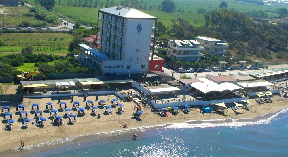 Albergo Riviera Spineta Battipaglia Exteriér fotografie
