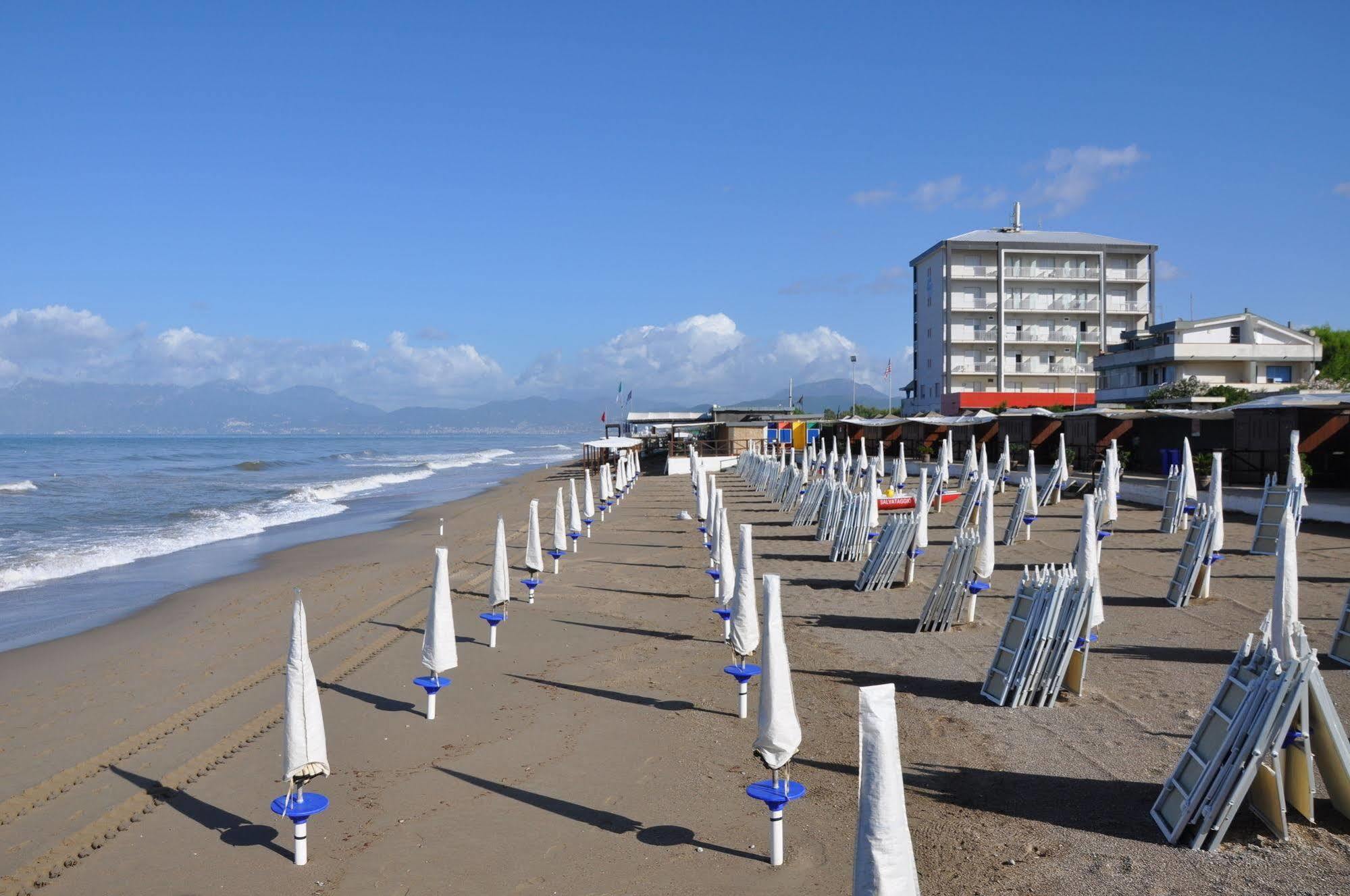 Albergo Riviera Spineta Battipaglia Exteriér fotografie