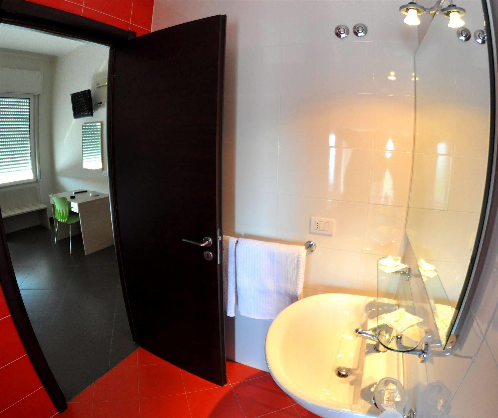 Albergo Riviera Spineta Battipaglia Exteriér fotografie